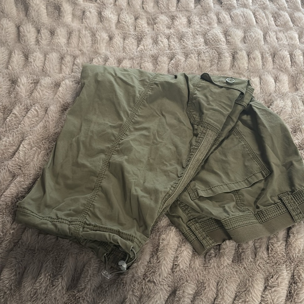 Style & Co - Cargo cropped pants - Olive green - Picture 9 of 11